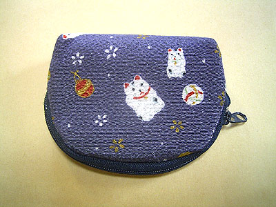 �L����������